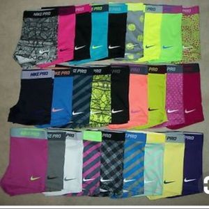 ISO “ANY” Nike pros willing to trade